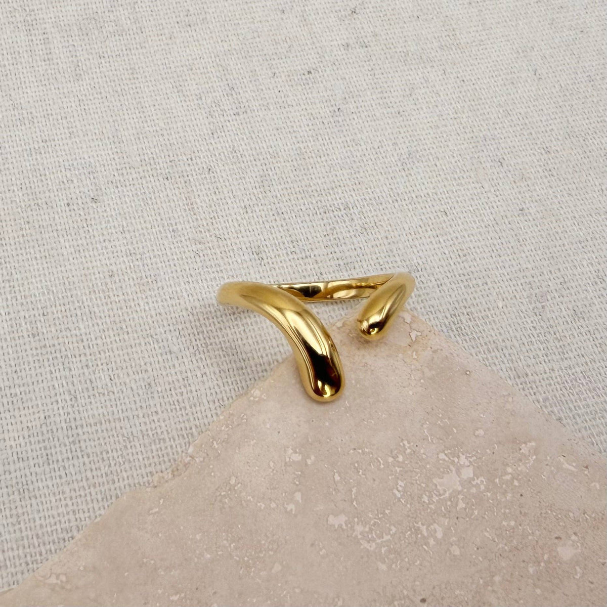 Gold Droplet Wishbone Ring