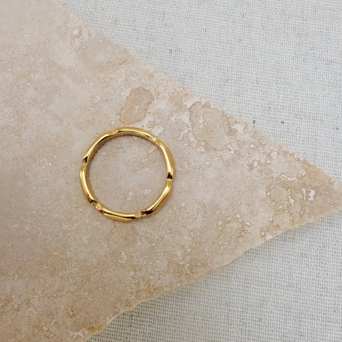 Gold Scallop Ring