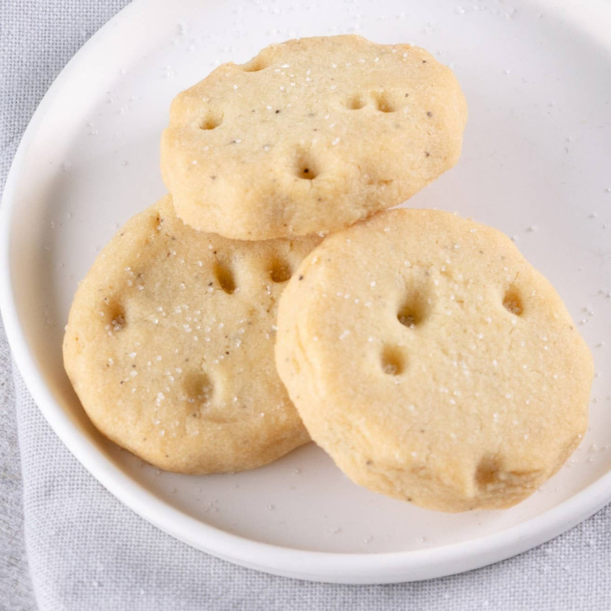 Traditional Shortbread Biscuits with Earl Grey Tea